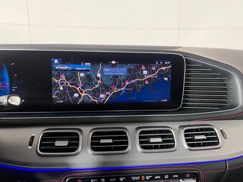 Used 2024 Mercedes-Benz GLE 53 AMG 4MATIC Coupe image 32