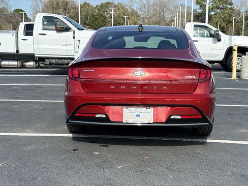 Used 2023 Hyundai Sonata Limited w/ Cargo Package image 13