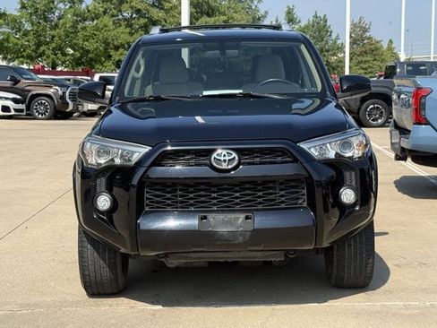 Used 2018 Toyota 4Runner SR5 RWD image 6