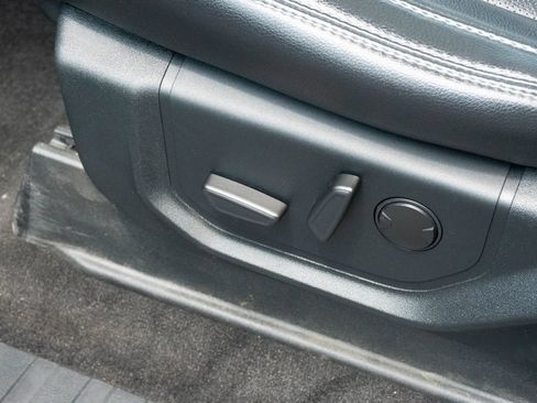 Used 2019 Ford F150 Lariat AWD/4WD image 18
