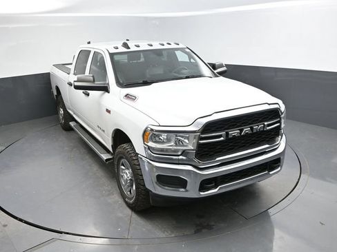 Used 2021 RAM 2500 Tradesman w/ Chrome Appearance Group AWD/4WD image 30