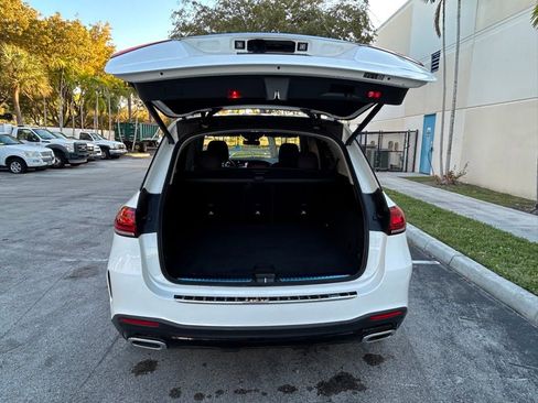 Used 2023 Mercedes-Benz GLE 450 4MATIC w/ AMG Line Exterior image 23