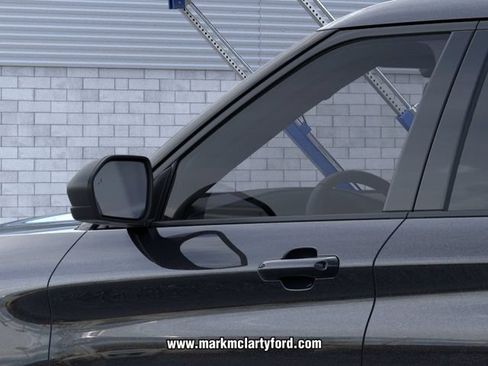 New 2026 Ford Explorer Active AWD/4WD image 20