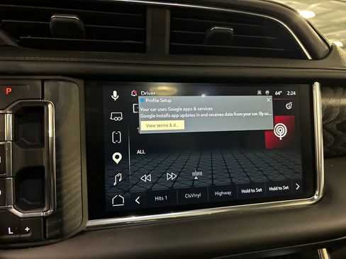 Used 2023 GMC Yukon XL Denali w/ Advanced Technology Package AWD/4WD image 16