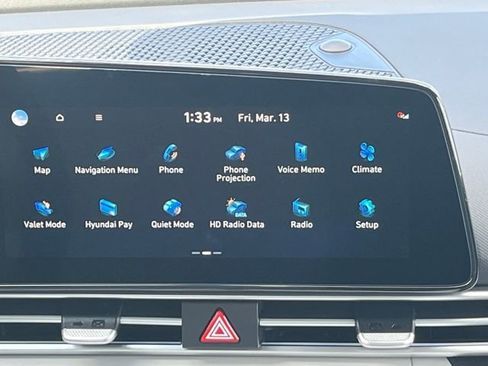 New 2026 Hyundai Elantra Limited FWD image 27