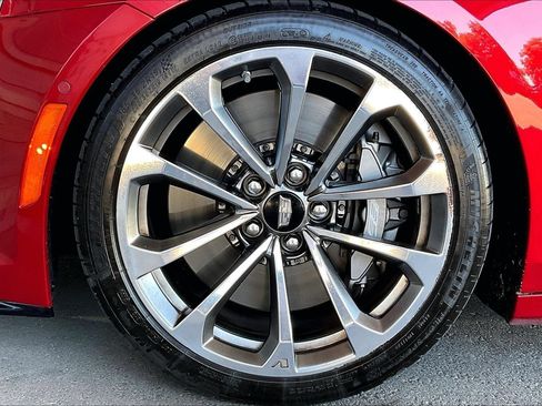 Used 2016 Cadillac CTS V w/ Luxury Package RWD image 26