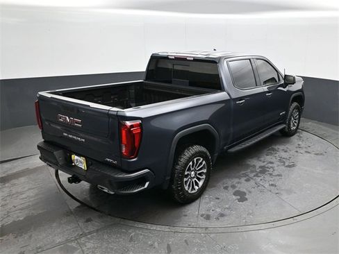Certified 2021 GMC Sierra 1500 AT4 w/ AT4 Premium Package image 17