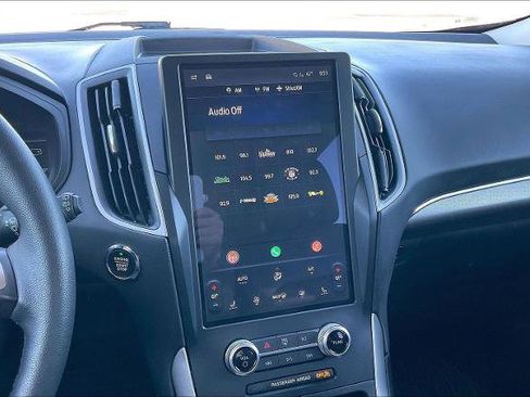 Certified 2024 Ford Edge SEL w/ Sport Appearance Package image 6