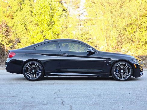Used 2018 BMW M4 Coupe image 10