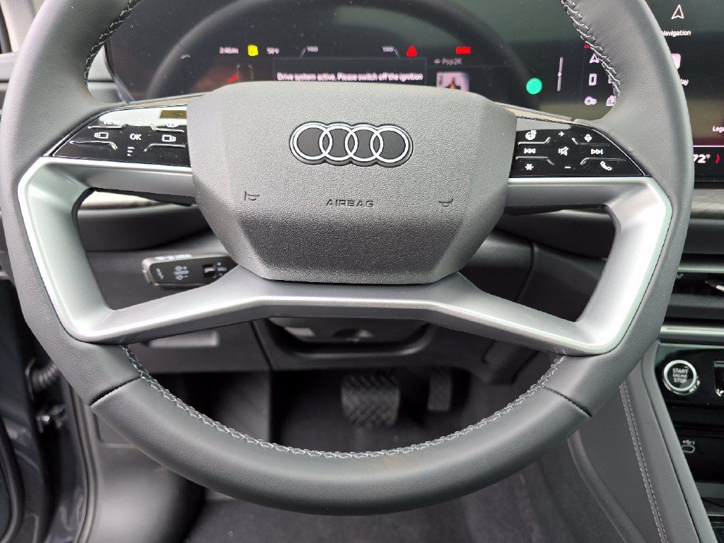 Certified 2025 Audi Q5 Premium Plus w/ Premium Plus AWD/4WD image 41