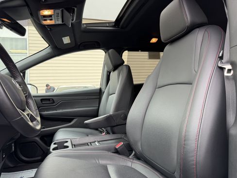 Used 2024 Honda Odyssey Sport image 24