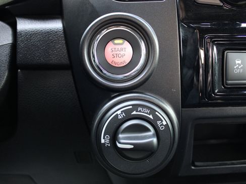 Certified 2021 Nissan Titan PRO-4X image 17