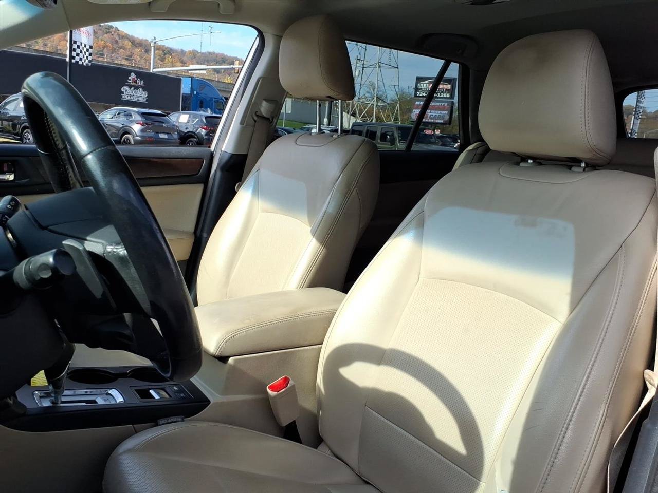 Used 2015 Subaru Outback 2.5i Limited AWD/4WD image 6