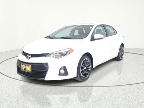 Used 2016 Toyota Corolla S image 3