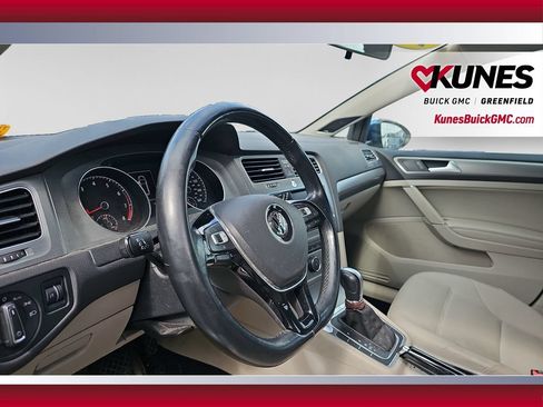 Used 2015 Volkswagen Golf SE FWD image 15