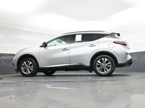 Used 2017 Nissan Murano SV image 31