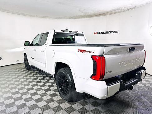 Used 2022 Toyota Tundra SR5 image 5