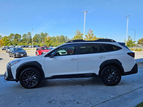 Used 2024 Subaru Outback Onyx Edition XT image 4