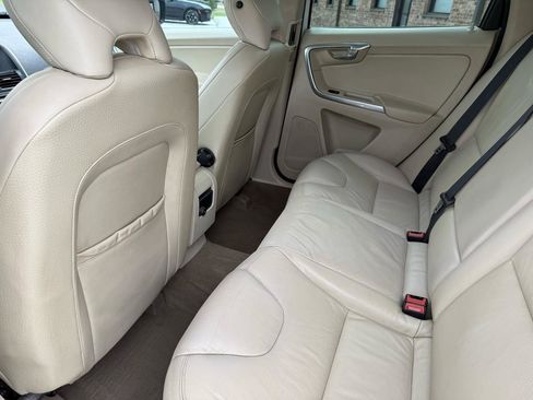 Used 2014 Volvo XC60 3.2 image 35