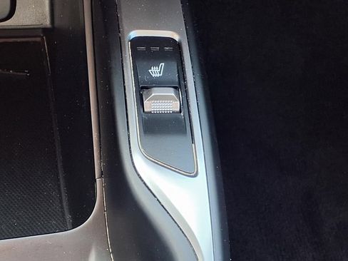 Used 2022 Kia Sorento S w/ Panoramic Sunroof Package FWD image 17