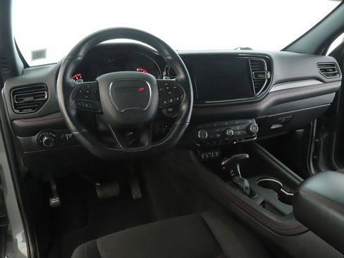 Used 2023 Dodge Durango GT AWD/4WD image 2
