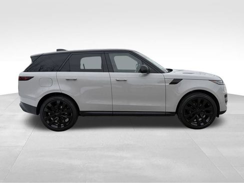 New 2026 Land Rover Range Rover Sport SE image 4