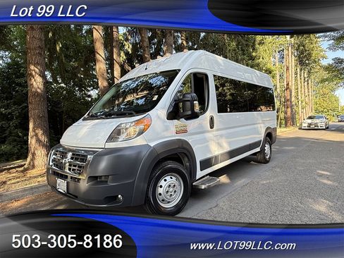 Used 2016 RAM ProMaster 2500 w/ Premium Appearance Group image 5