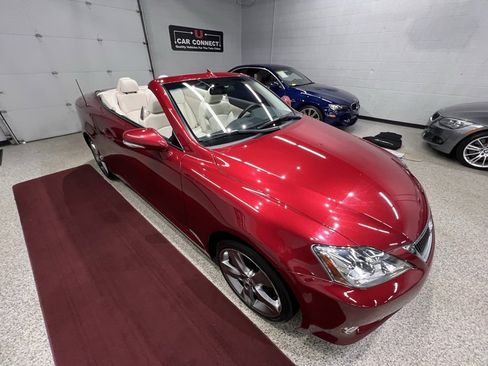 Used 2010 Lexus IS 350C image 18