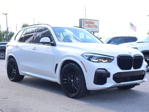 Used 2021 BMW X5 sDrive40i w/ M Sport Package RWD image 5