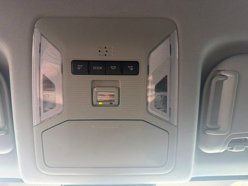 Certified 2025 Toyota RAV4 XLE AWD/4WD image 16