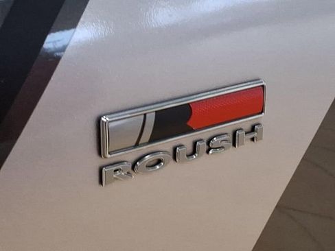 Used 2017 Ford Mustang GT Premium w/ GT Performance Package image 7