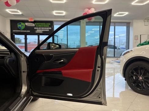 Used 2020 Lexus ES 350 F Sport image 39