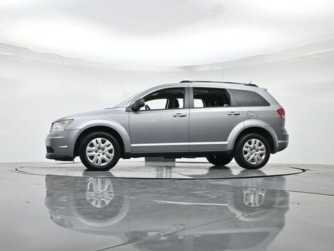 Used 2018 Dodge Journey SE w/ Popular Equipment Group image 37