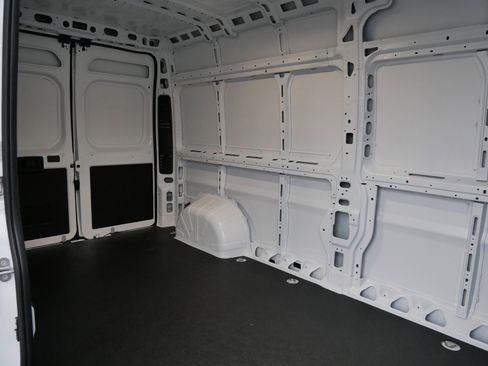 New 2026 RAM ProMaster 2500 w/ Convenience Group FWD image 10