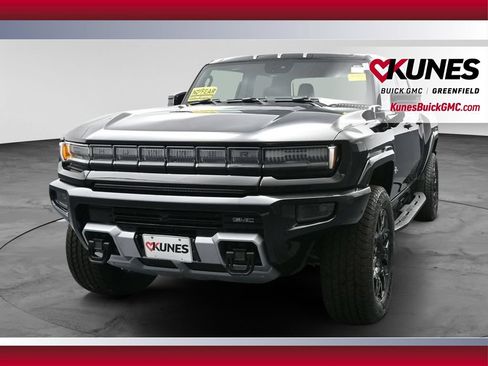 New 2025 GMC Hummer EV 2X w/ LPO, Sport Package AWD/4WD image 4