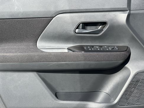 New 2026 Nissan Kicks S image 10