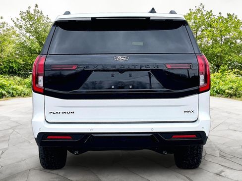 New 2026 Ford Expedition Max Platinum w/ Stealth Appearance Package image 4