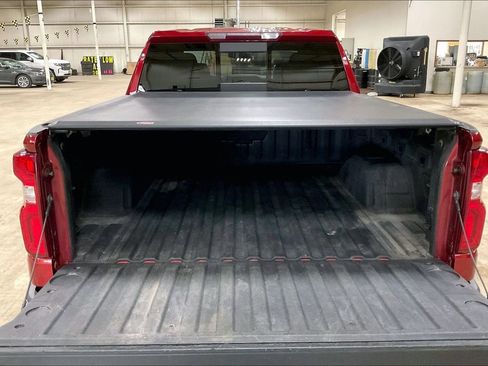 Used 2019 Chevrolet Silverado 1500 LTZ image 31