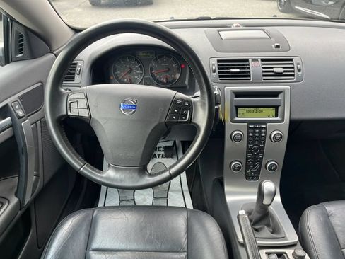 Used 2009 Volvo C70 T5 FWD image 26