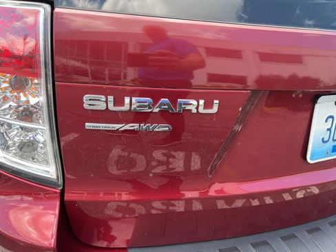 Used 2012 Subaru Forester 2.5X Premium w/ Popular Pkg 3 AWD/4WD image 8