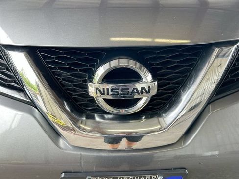 Used 2016 Nissan Rogue S AWD/4WD image 28