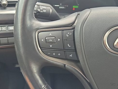 Used 2025 Lexus UX 300h AWD w/ Cold Area Package image 23