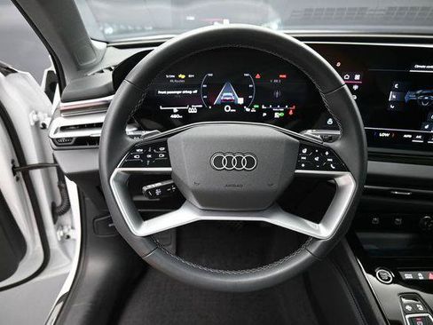 Used 2025 Audi A5 2.0T Premium Plus w/ Premium Plus AWD/4WD image 15