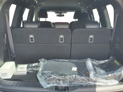 New 2026 Nissan Armada PRO-4X w/ Captain's Chari Seat Package AWD/4WD image 27