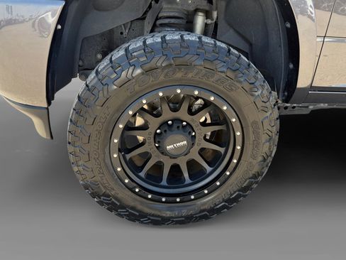 Used 2019 RAM 3500 Laramie AWD/4WD image 9