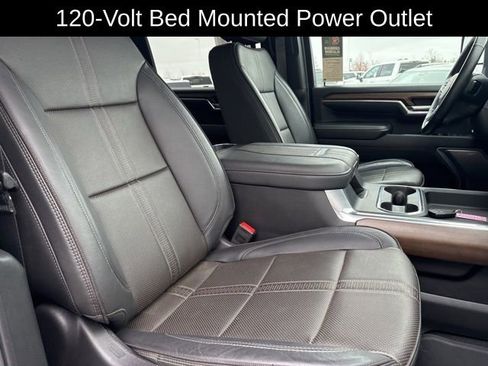 Used 2025 Chevrolet Silverado 2500 High Country image 18