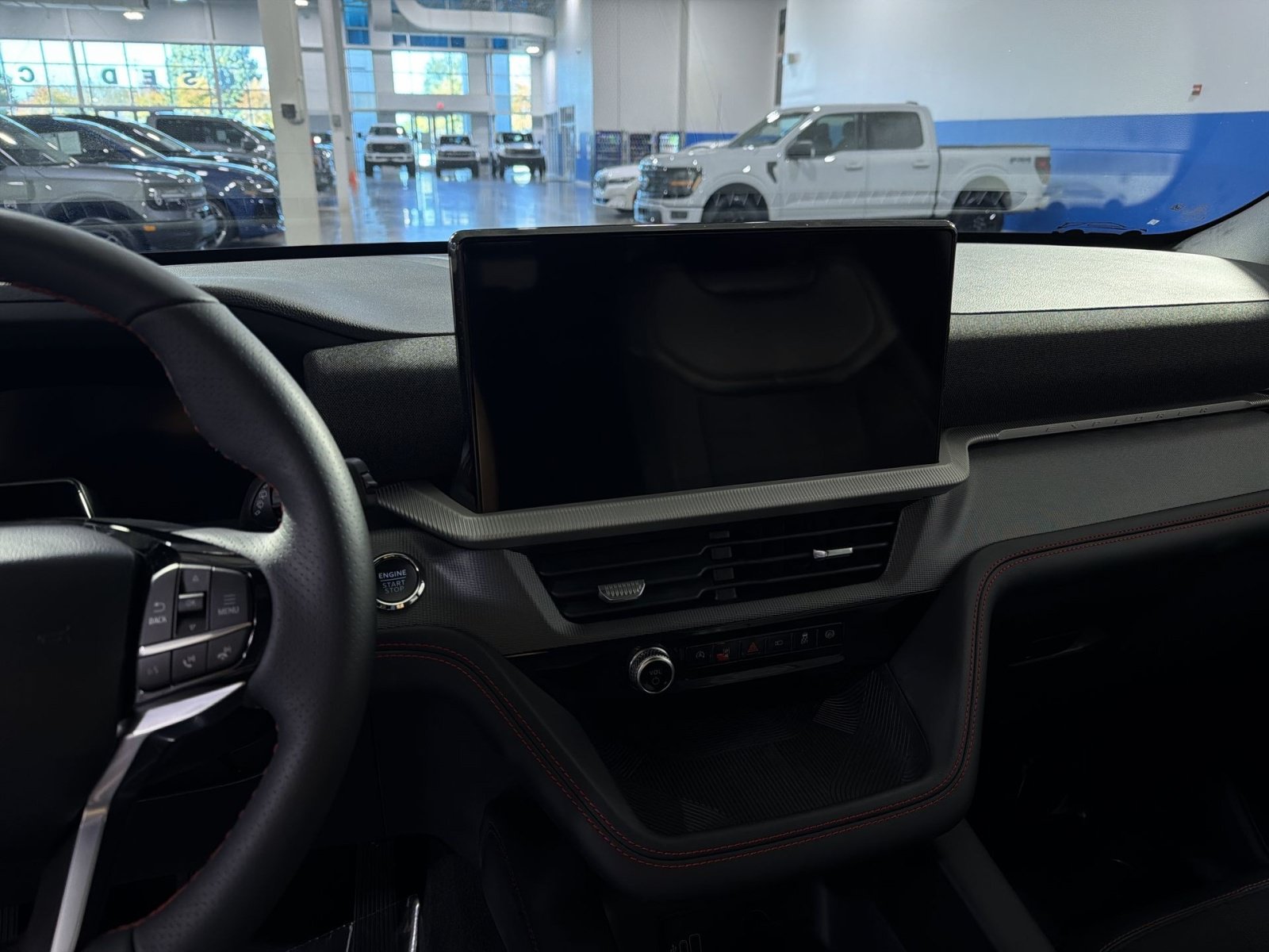 Used 2026 Ford Explorer ST-Line w/ ST-Line Street Pack AWD/4WD image 19