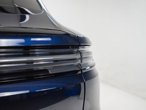 New 2026 Porsche Cayenne Coupe image 12