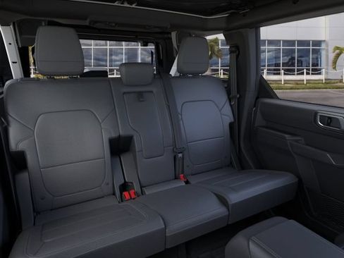 New 2026 Ford Bronco Outer Banks AWD/4WD image 31