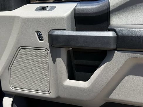 Used 2018 Ford F150 XL w/ Equipment Group 101A Mid AWD/4WD image 24